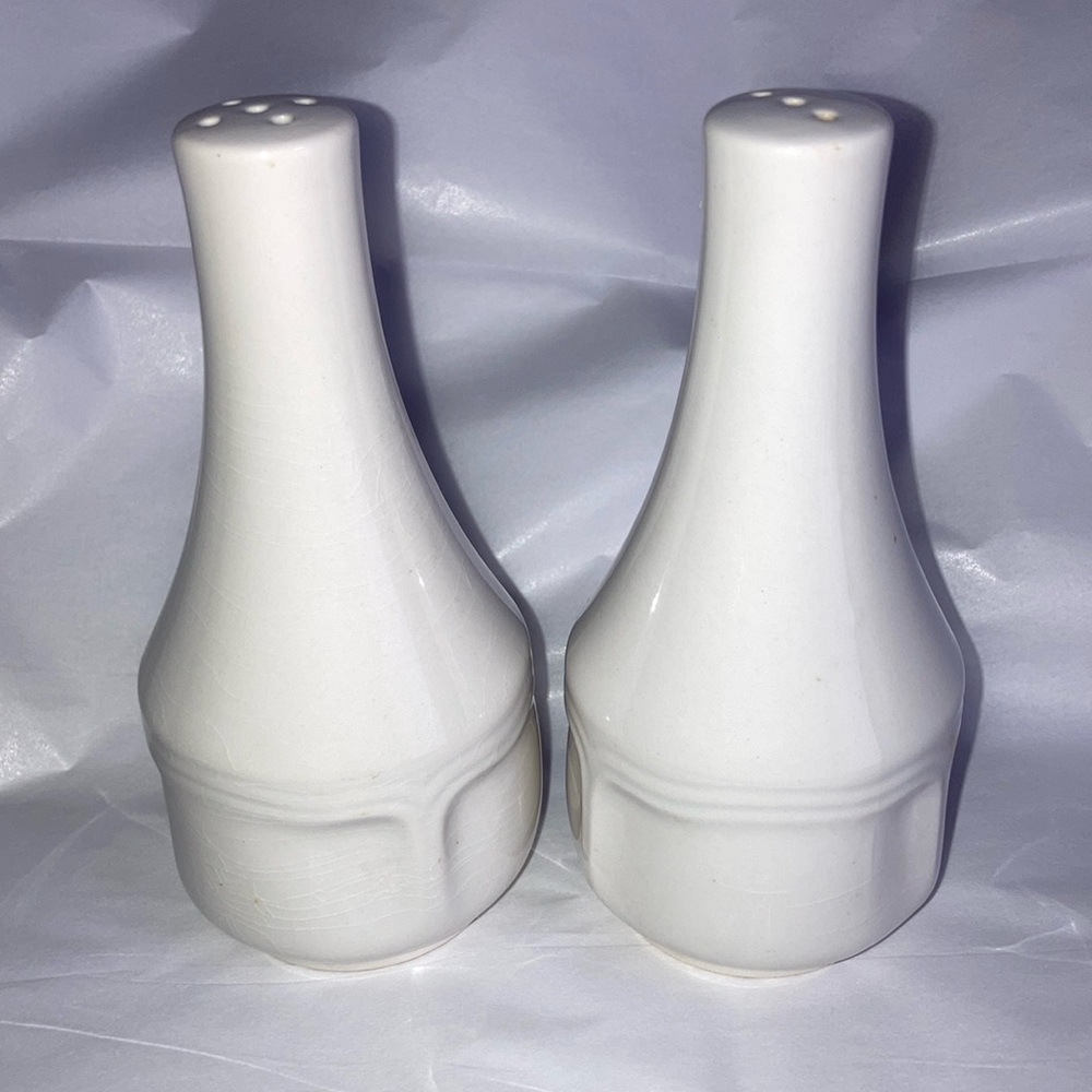 Beautiful MCM Salt & Pepper Shakers White Ceramic, with plugs!, made in Japan
